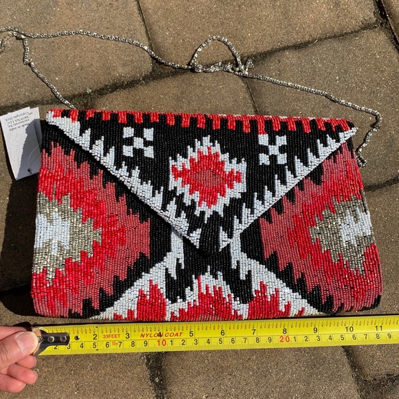 NWT Beaded Convertible Envelope Clutch - Picture 8 of 8